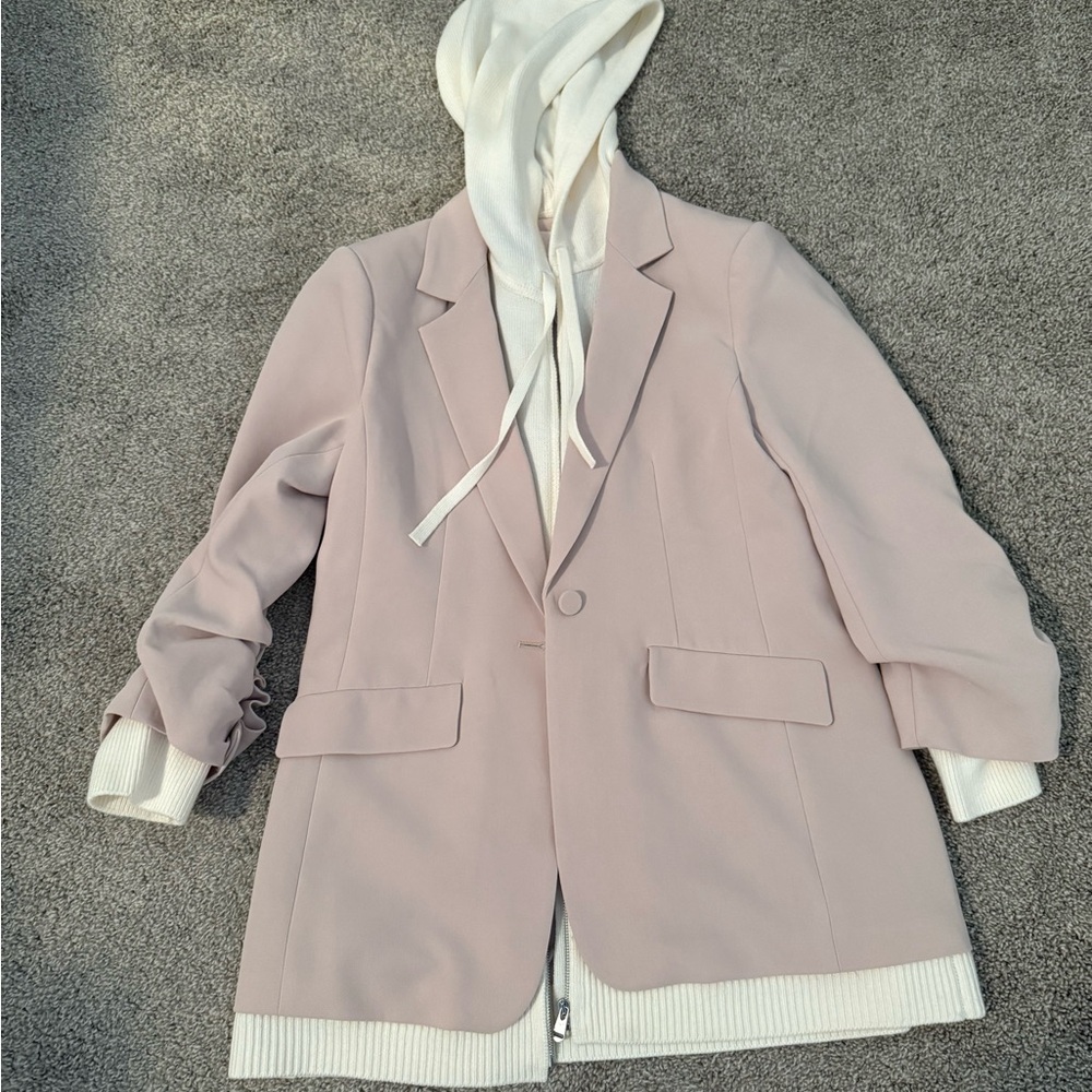 Cinq à Sept Khloe Beige Blazer with Cream Knit Hoodie NWOT